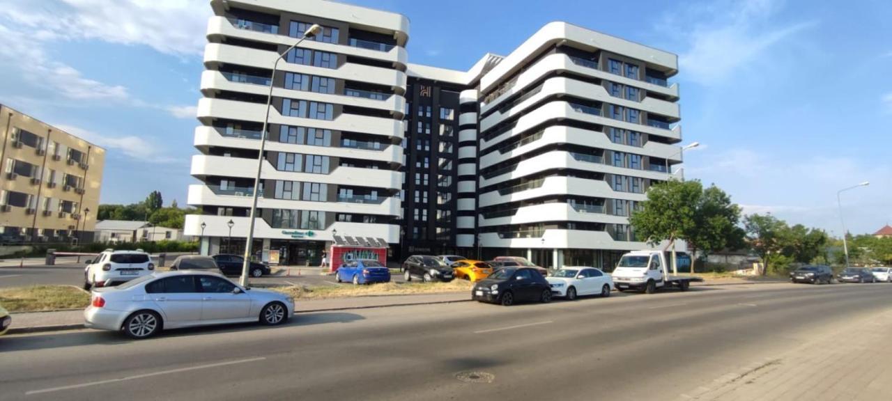 Near Airport 2 Rooms Apartments In Himson ยาช ภายนอก รูปภาพ