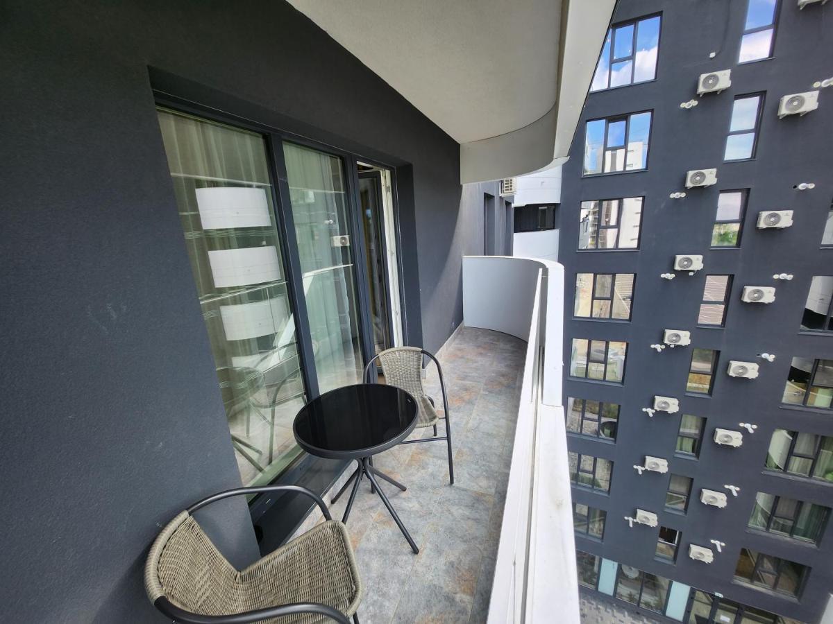 Near Airport 2 Rooms Apartments In Himson ยาช ภายนอก รูปภาพ