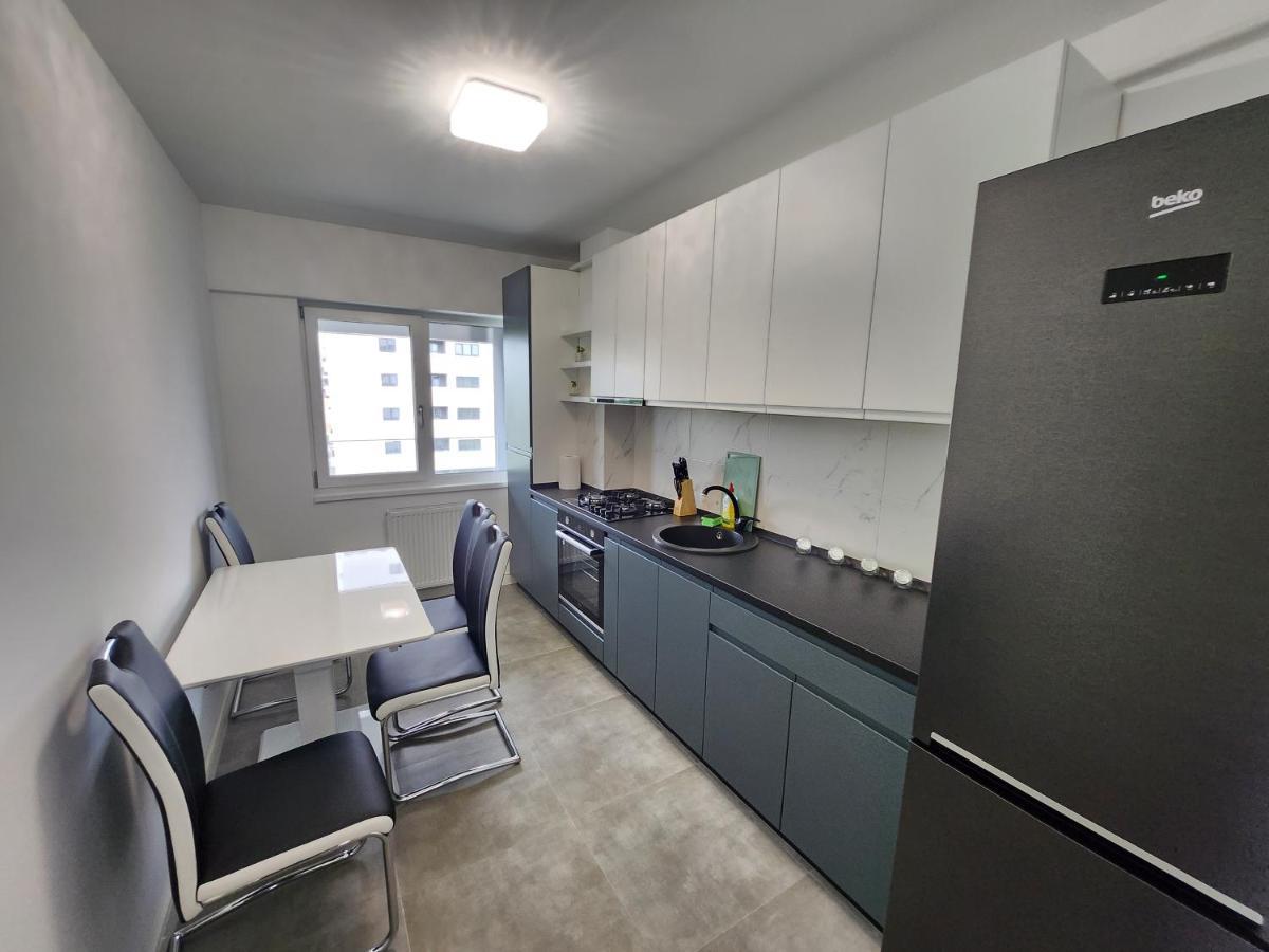 Near Airport 2 Rooms Apartments In Himson ยาช ภายนอก รูปภาพ