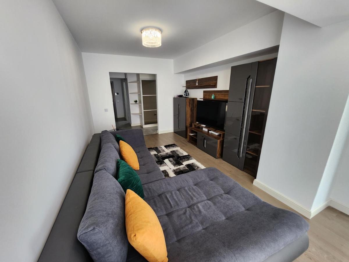 Near Airport 2 Rooms Apartments In Himson ยาช ภายนอก รูปภาพ