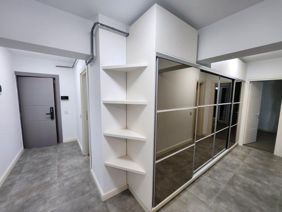 Near Airport 2 Rooms Apartments In Himson ยาช ภายนอก รูปภาพ
