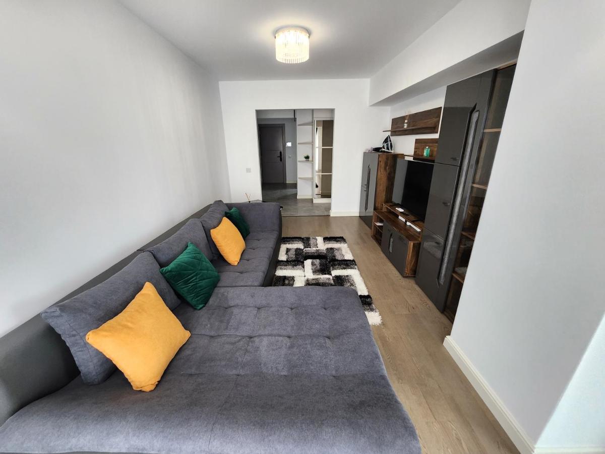 Near Airport 2 Rooms Apartments In Himson ยาช ภายนอก รูปภาพ