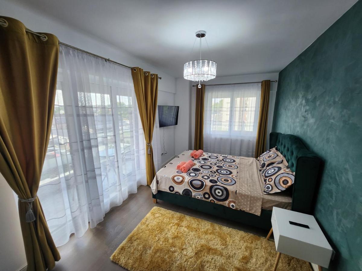Near Airport 2 Rooms Apartments In Himson ยาช ภายนอก รูปภาพ