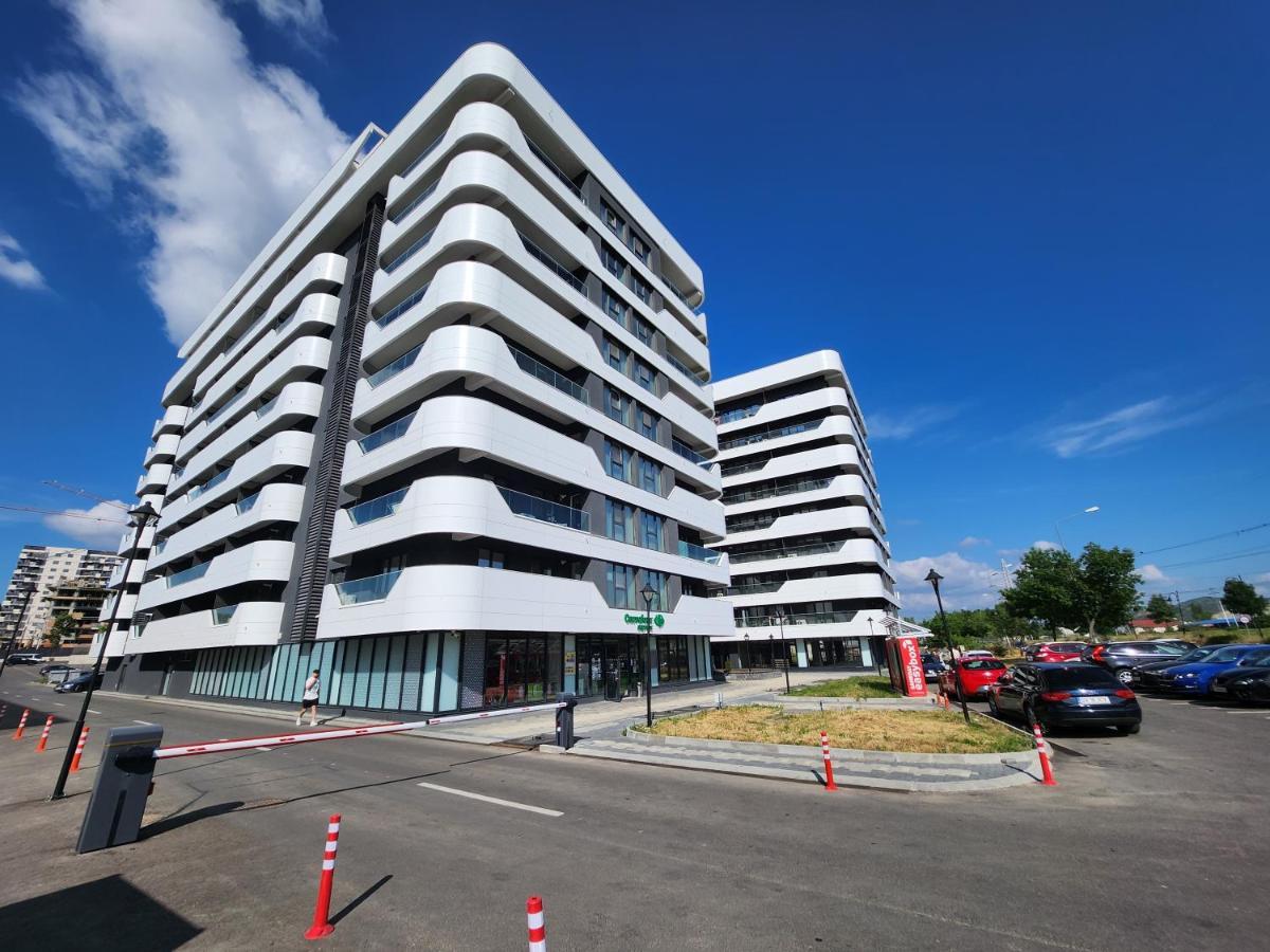 Near Airport 2 Rooms Apartments In Himson ยาช ภายนอก รูปภาพ
