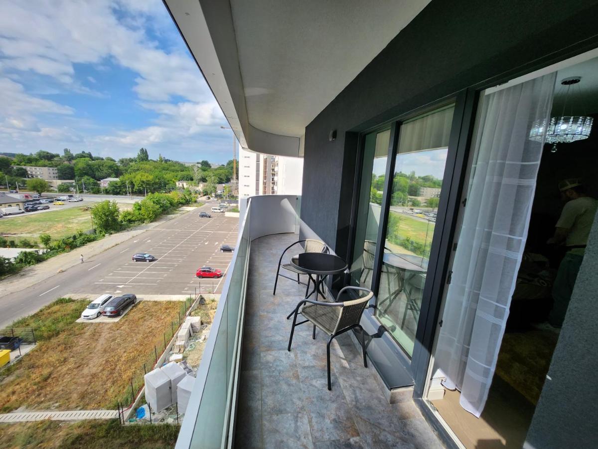 Near Airport 2 Rooms Apartments In Himson ยาช ภายนอก รูปภาพ