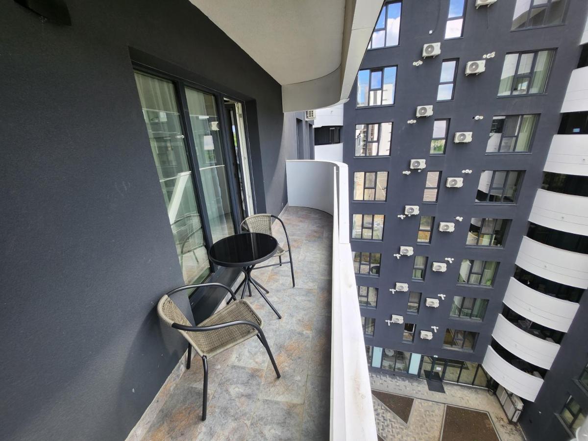 Near Airport 2 Rooms Apartments In Himson ยาช ภายนอก รูปภาพ